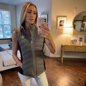 Michael Kors light weight puffer vest
